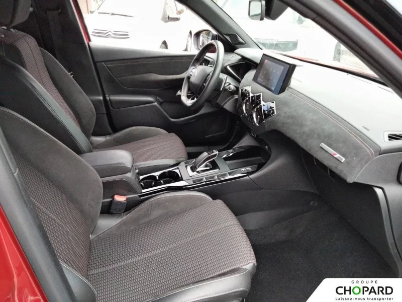 Image secondaire du véhicule 14