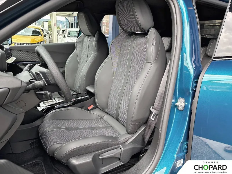 Image secondaire du véhicule 14