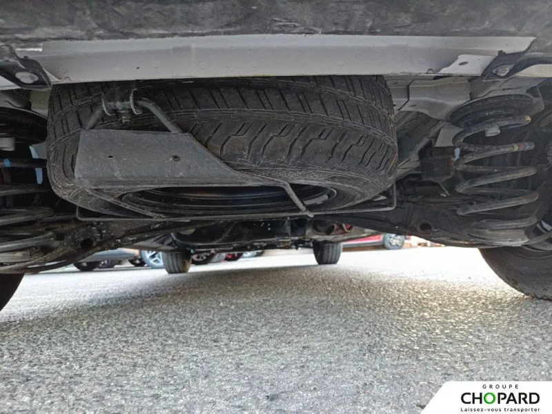 Image secondaire du véhicule 25