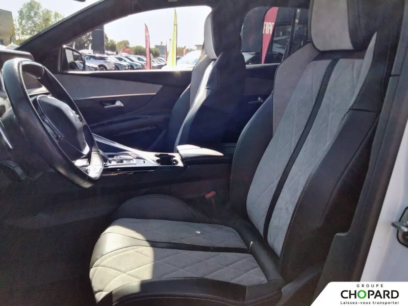 Image secondaire du véhicule 12