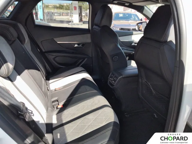 Image secondaire du véhicule 21