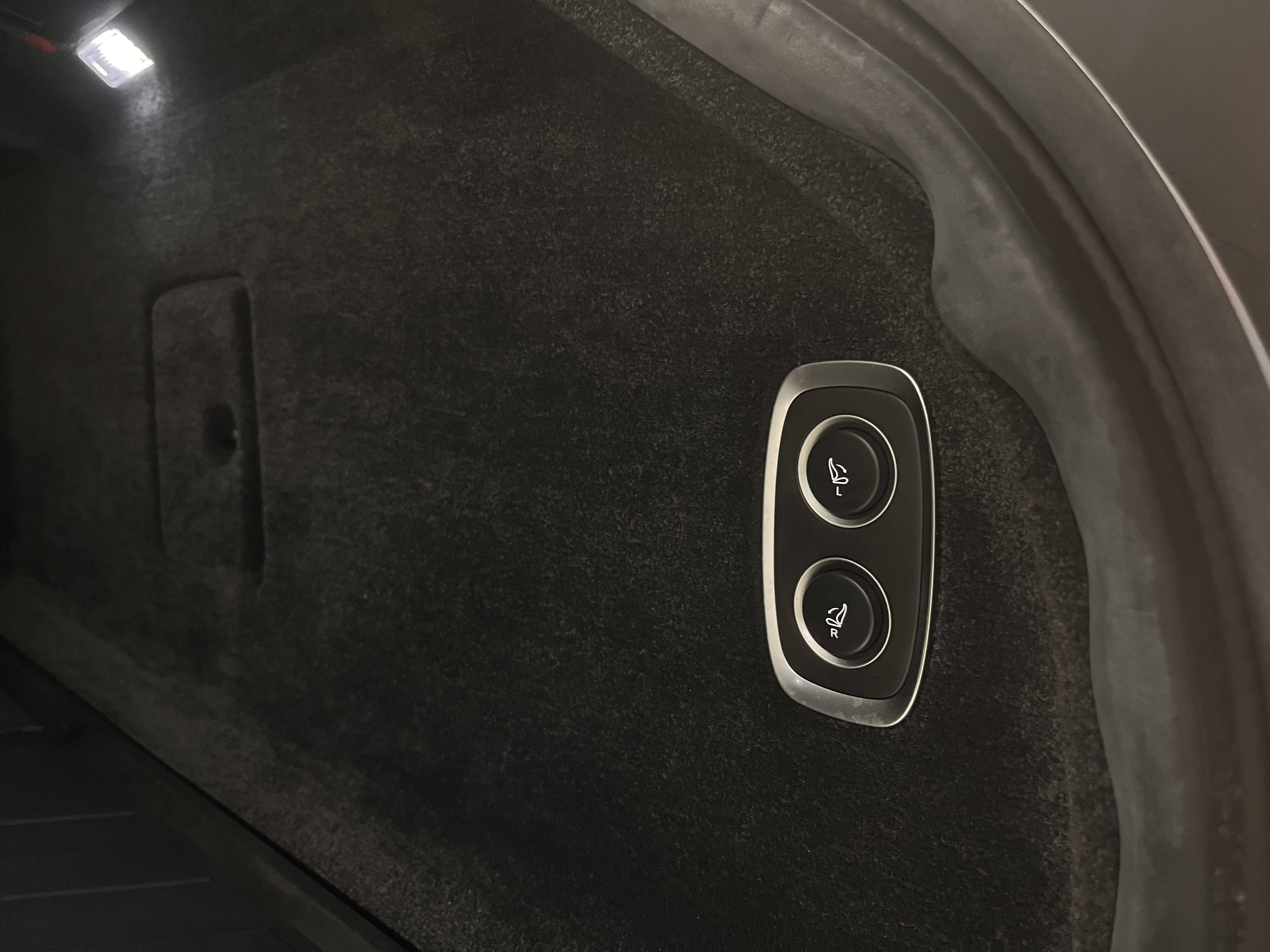 Image secondaire du véhicule 4