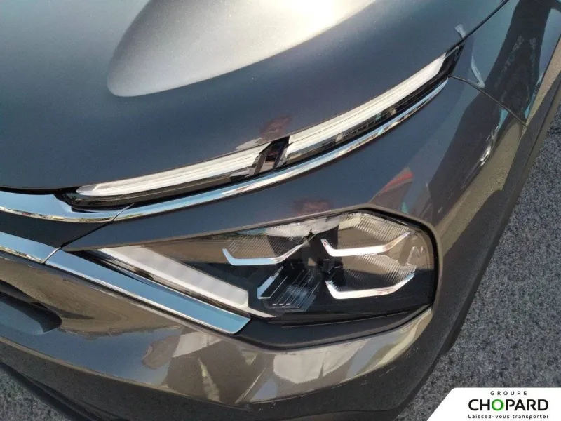 Image secondaire du véhicule 23