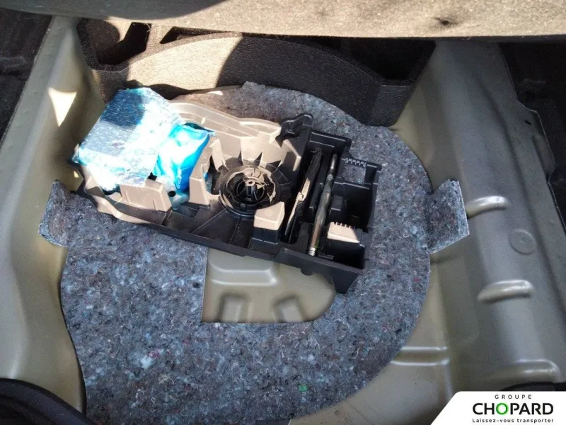 Image secondaire du véhicule 25