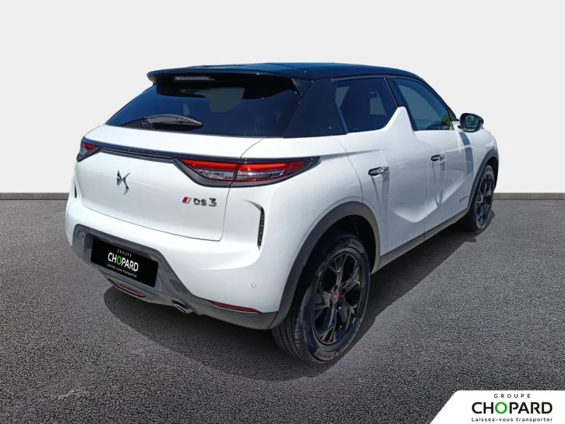 Image secondaire du véhicule 4