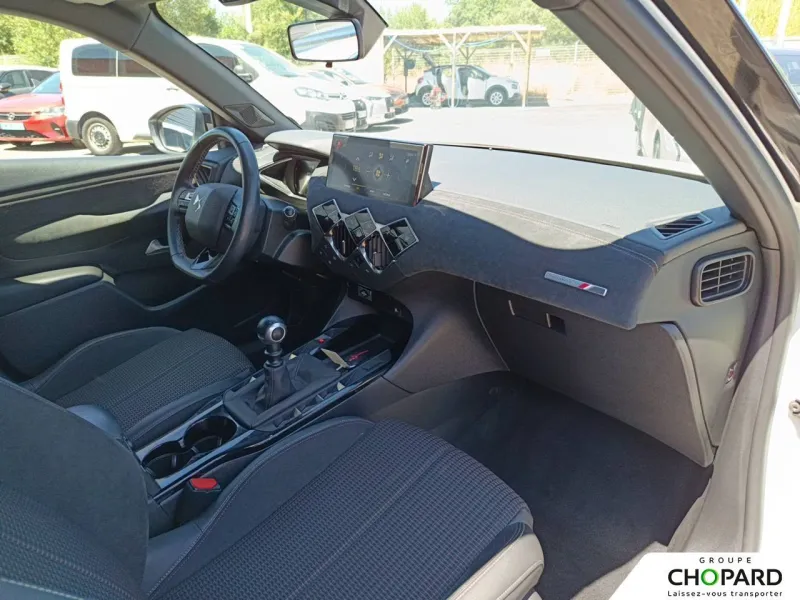 Image secondaire du véhicule 14