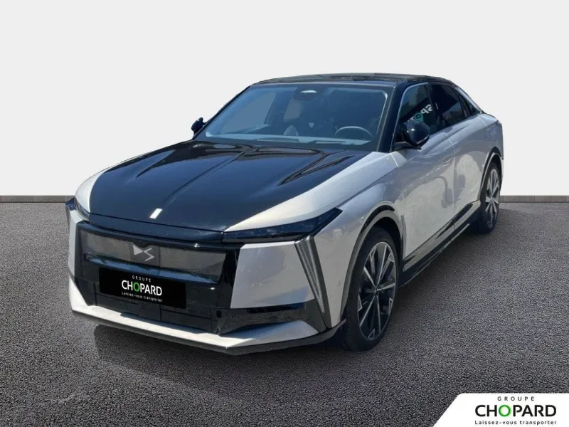 DS Automobiles-N°8-d'occasion chez DS Store Fréjus