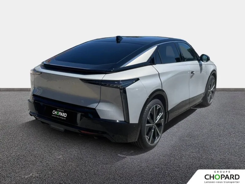 Image secondaire du véhicule 4