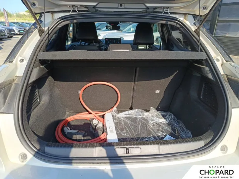 Image secondaire du véhicule 9