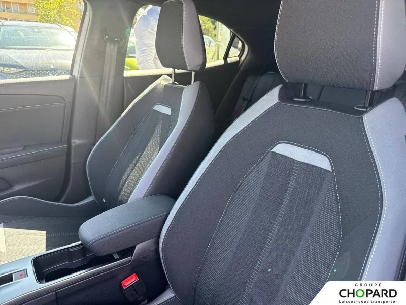 Image secondaire du véhicule 12