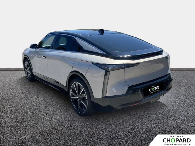 Image secondaire du véhicule 8