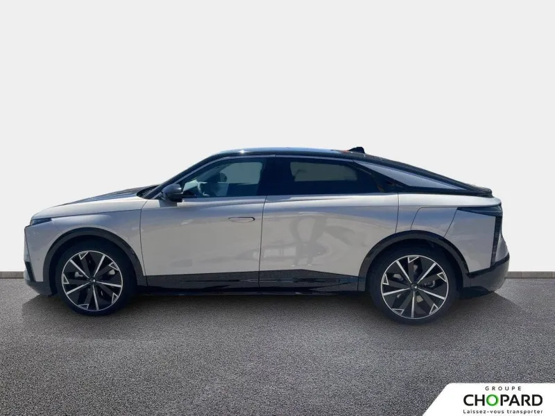 Image secondaire du véhicule 11