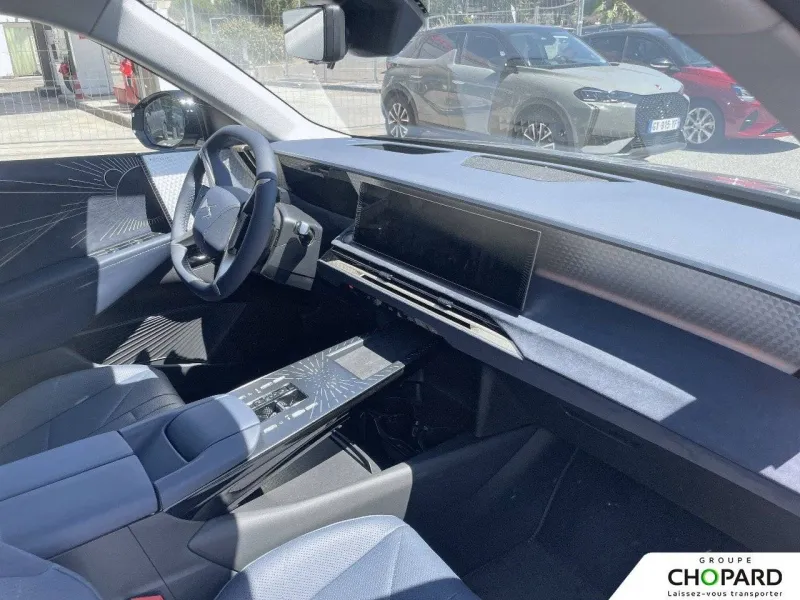 Image secondaire du véhicule 14