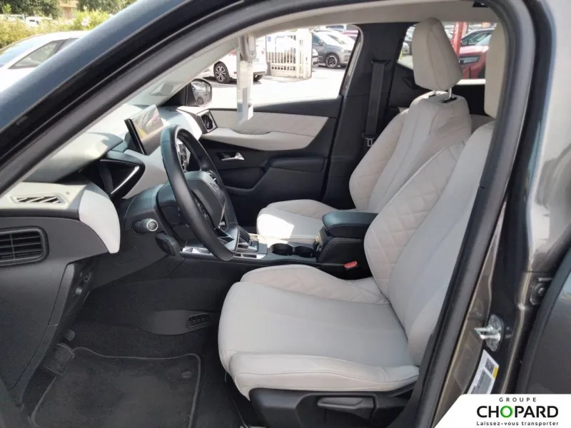 Image secondaire du véhicule 12