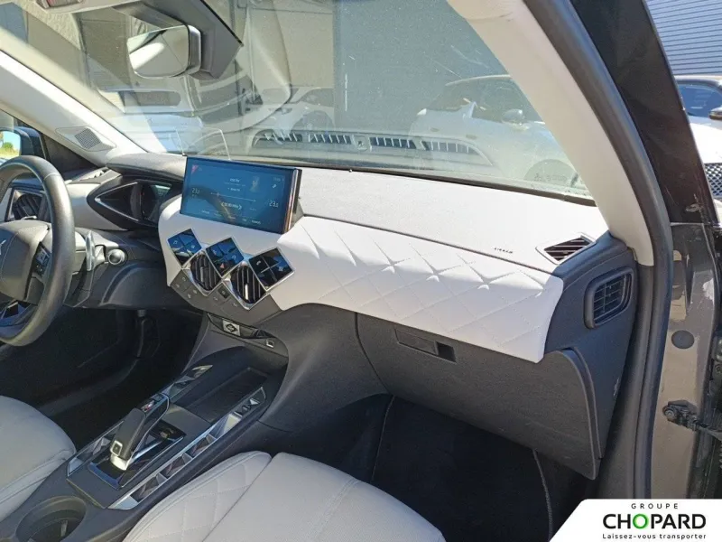 Image secondaire du véhicule 14