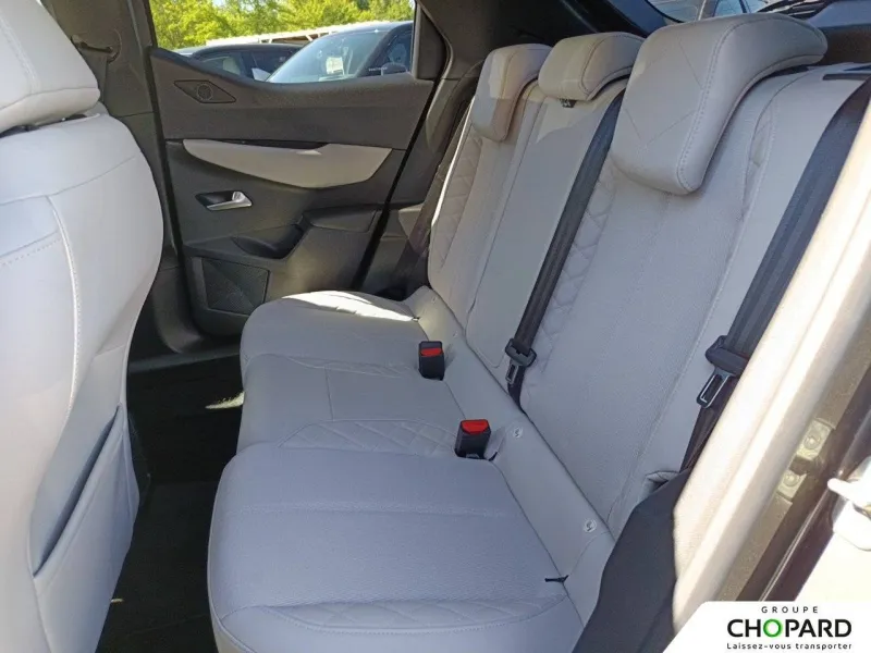 Image secondaire du véhicule 19