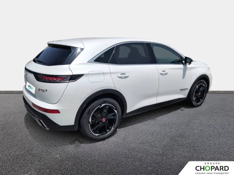 Image secondaire du véhicule 4