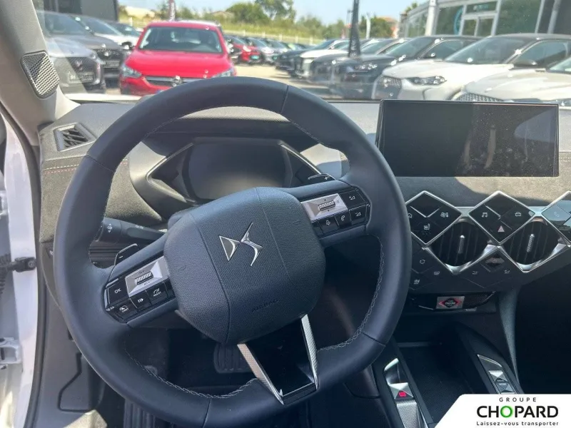 Image secondaire du véhicule 3