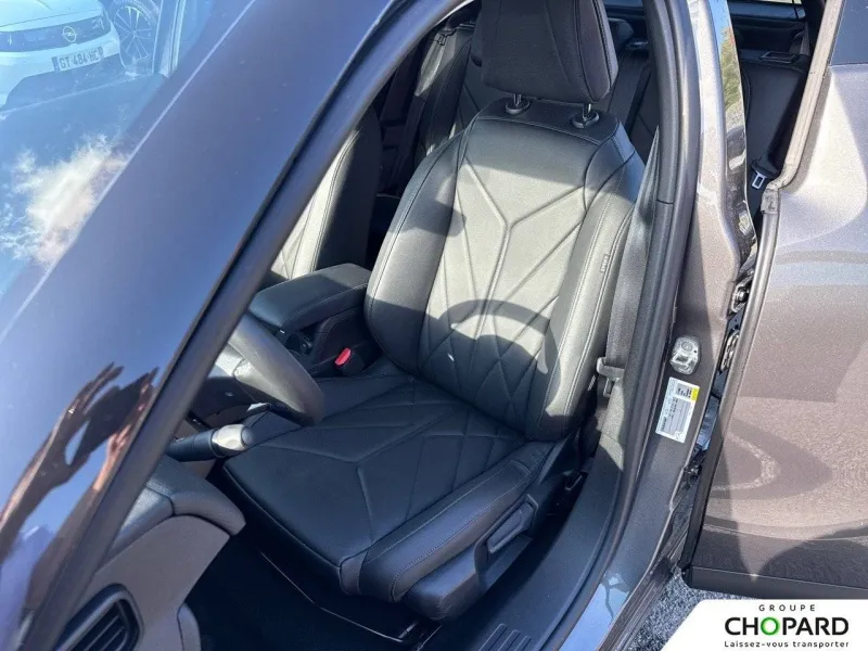 Image secondaire du véhicule 12