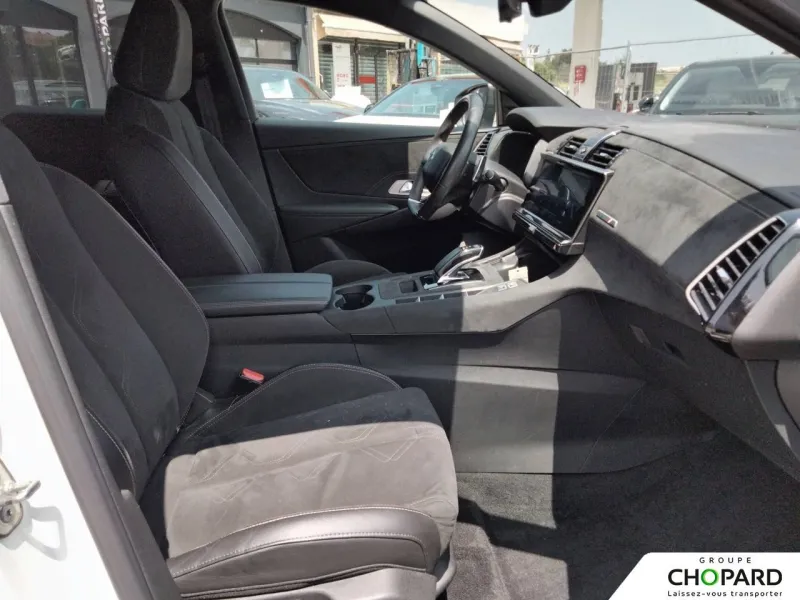 Image secondaire du véhicule 14