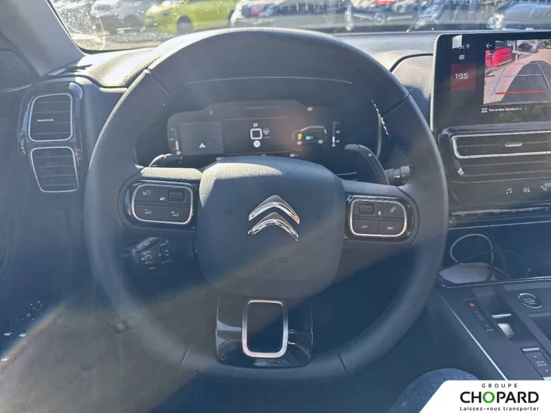 Image secondaire du véhicule 17