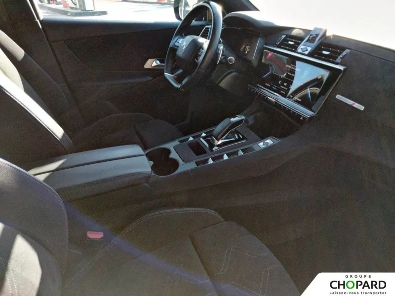 Image secondaire du véhicule 14