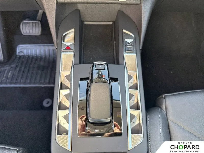 Image secondaire du véhicule 22