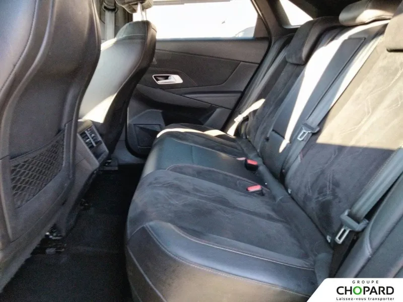 Image secondaire du véhicule 19