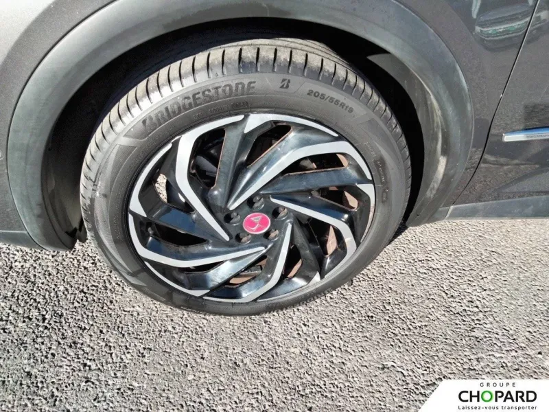 Image secondaire du véhicule 22