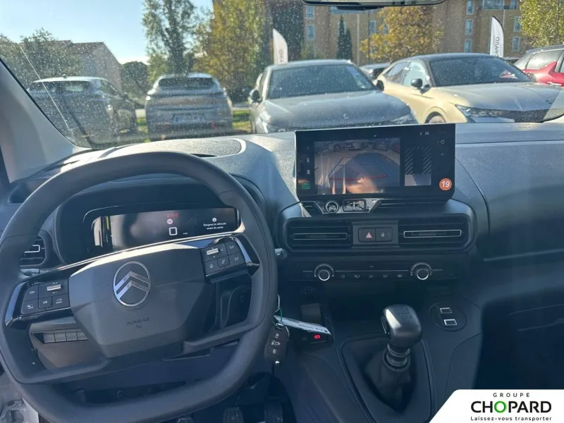 Image secondaire du véhicule 13