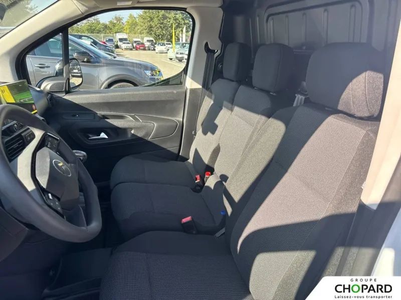 Image secondaire du véhicule 19