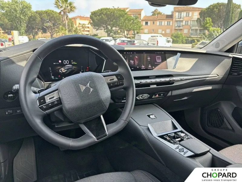 Image secondaire du véhicule 3