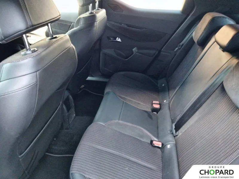 Image secondaire du véhicule 19