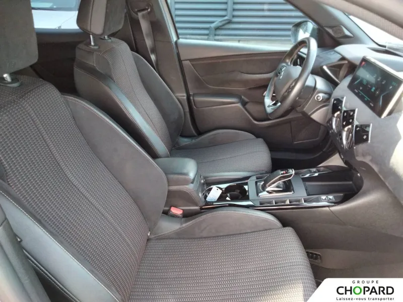 Image secondaire du véhicule 21