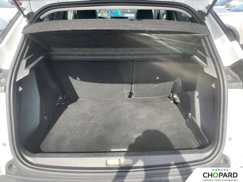 Image secondaire du véhicule 9