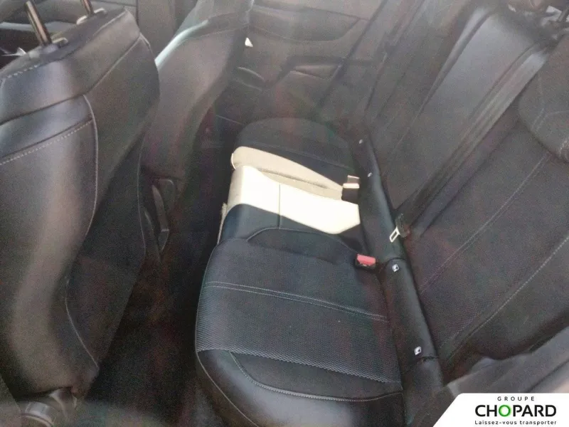 Image secondaire du véhicule 19