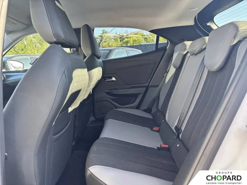 Image secondaire du véhicule 19