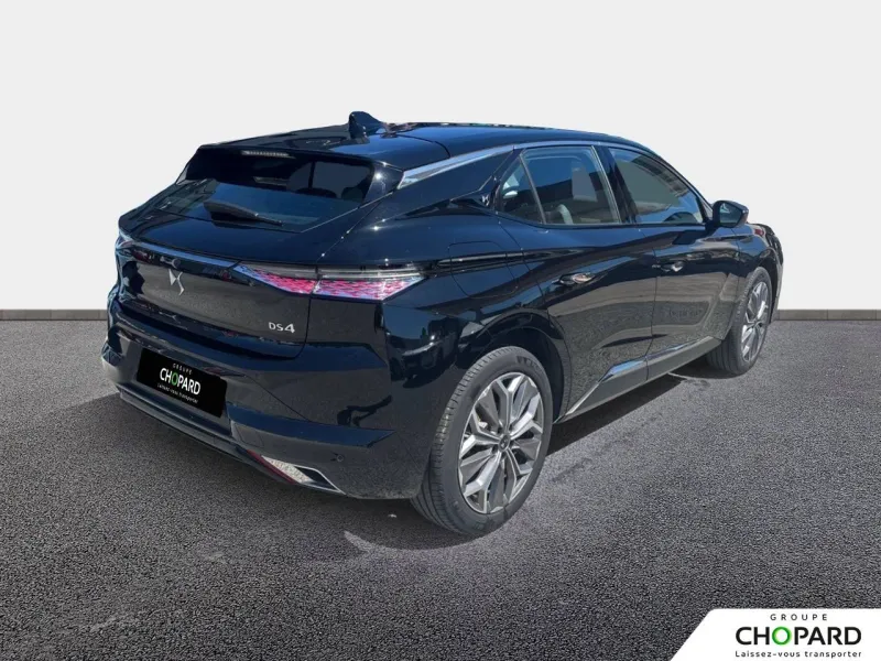 Image secondaire du véhicule 4