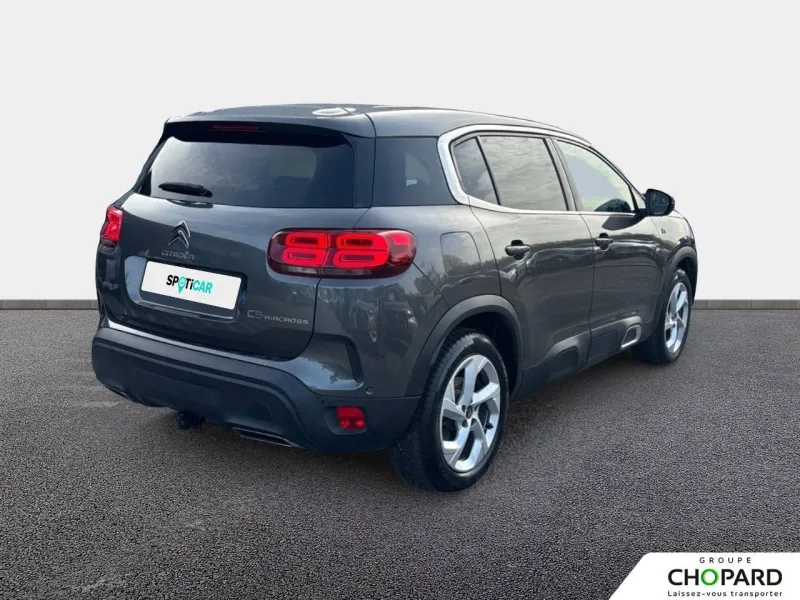 Image secondaire du véhicule 4