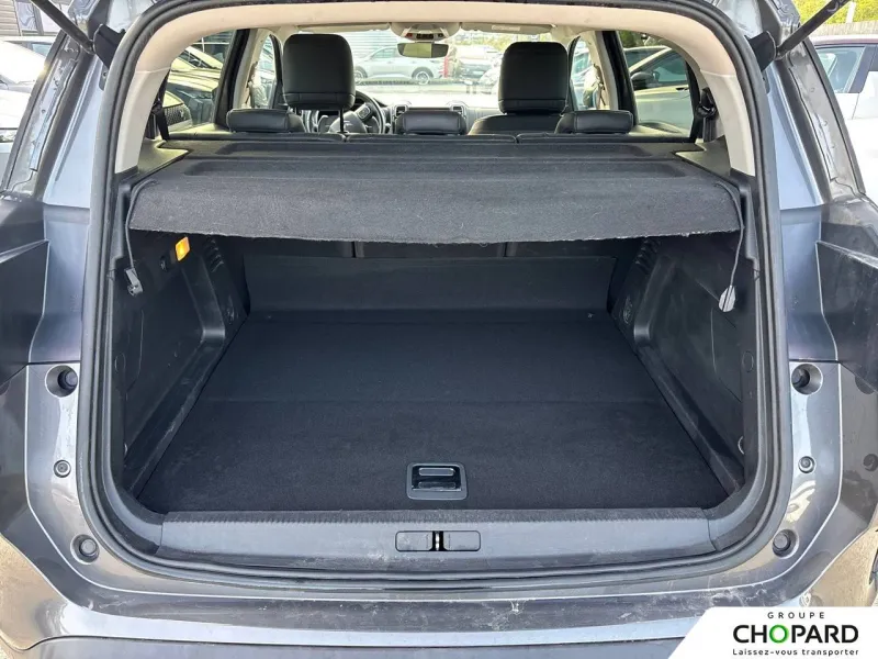 Image secondaire du véhicule 9