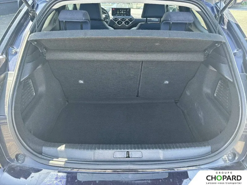 Image secondaire du véhicule 9