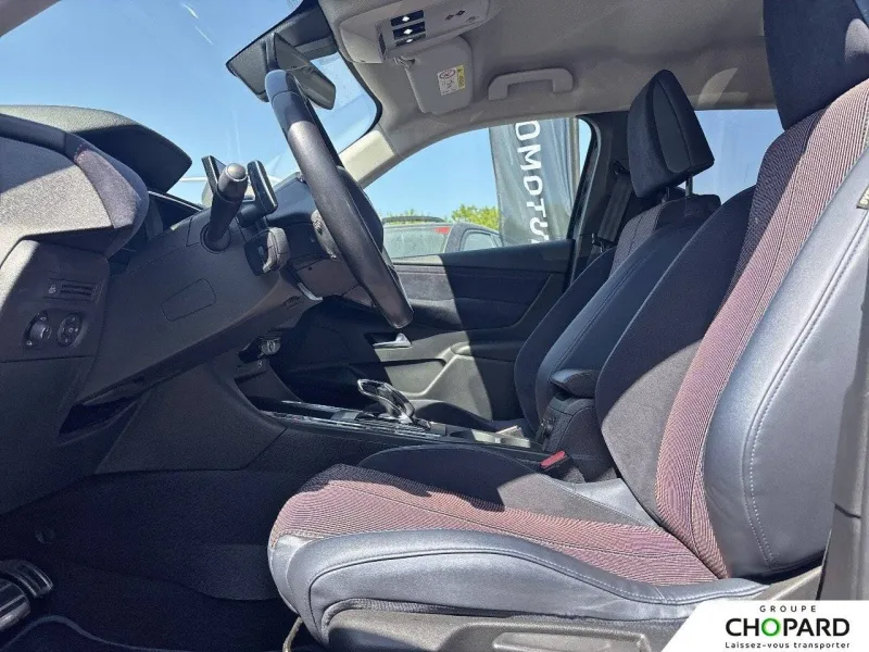 Image secondaire du véhicule 12