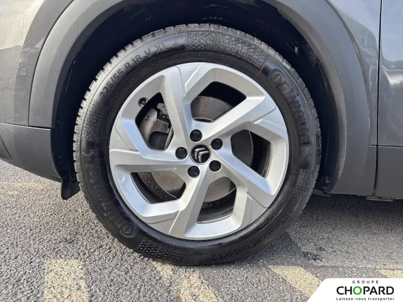 Image secondaire du véhicule 22