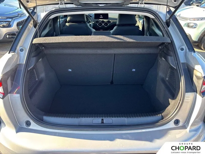 Image secondaire du véhicule 9