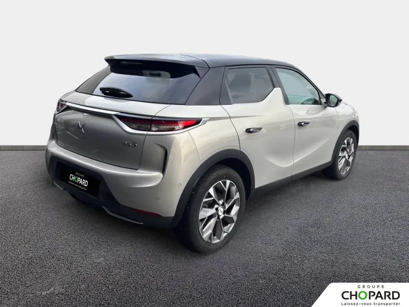 Image secondaire du véhicule 4