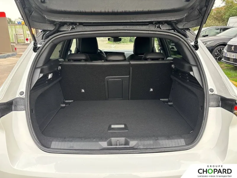 Image secondaire du véhicule 9