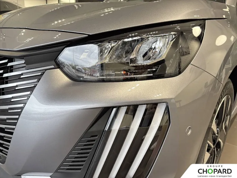 Image secondaire du véhicule 11