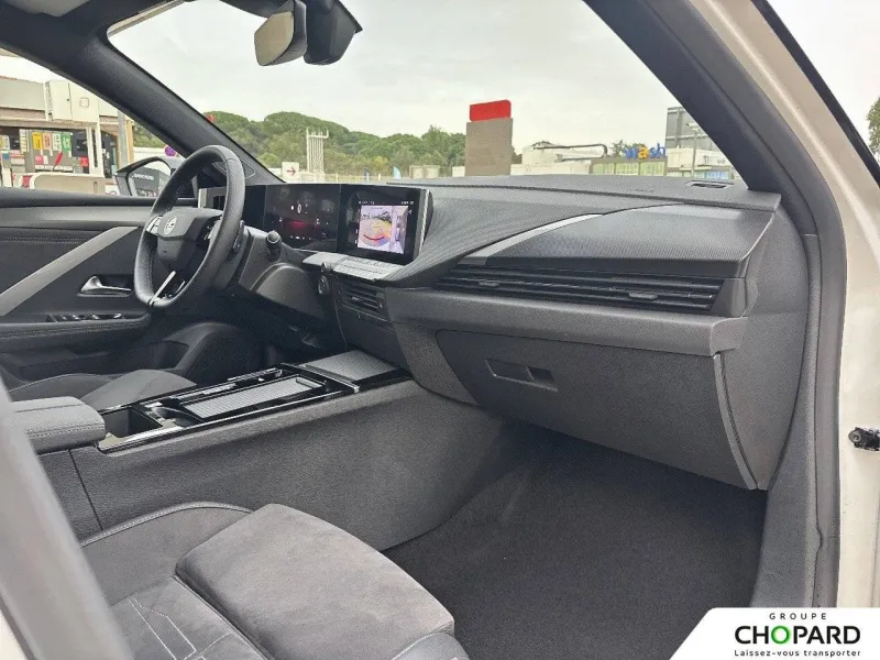 Image secondaire du véhicule 14