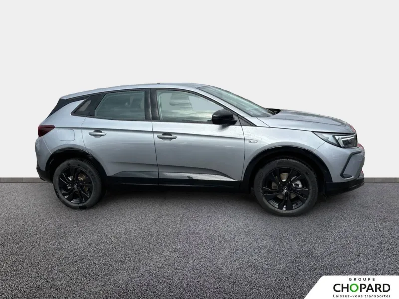 Image secondaire du véhicule 10