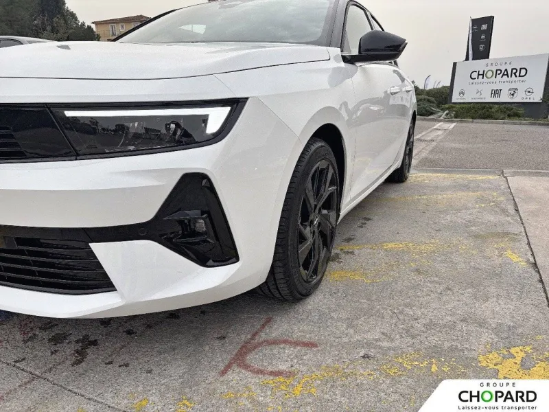 Image secondaire du véhicule 23